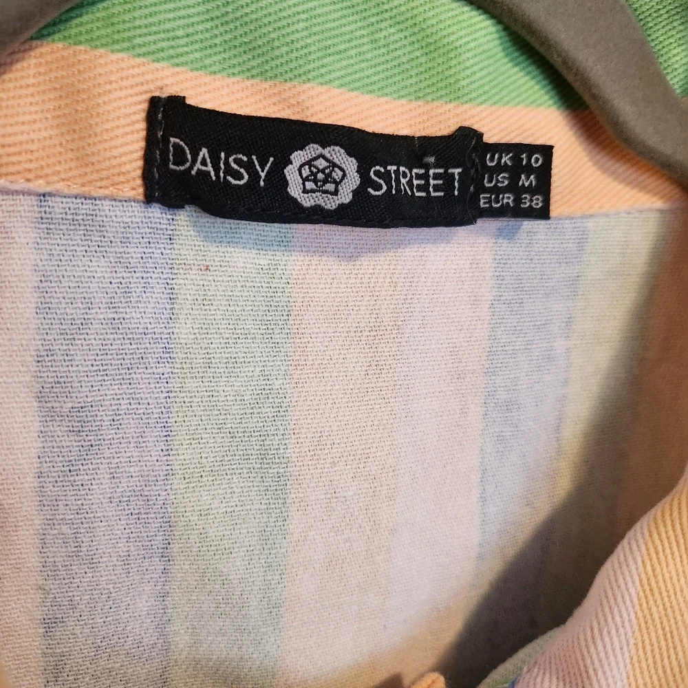 DAISY STREET CROPPED MULTI COLOR STRIPE ALL COTTON TRUCKER JACKET SIZE MEDIUM - Picture 10 of 12